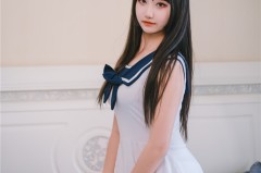 海角论坛热文：沙滩派对上的那场温柔拥抱，暗示着隐秘情缘，沙滩派对主题